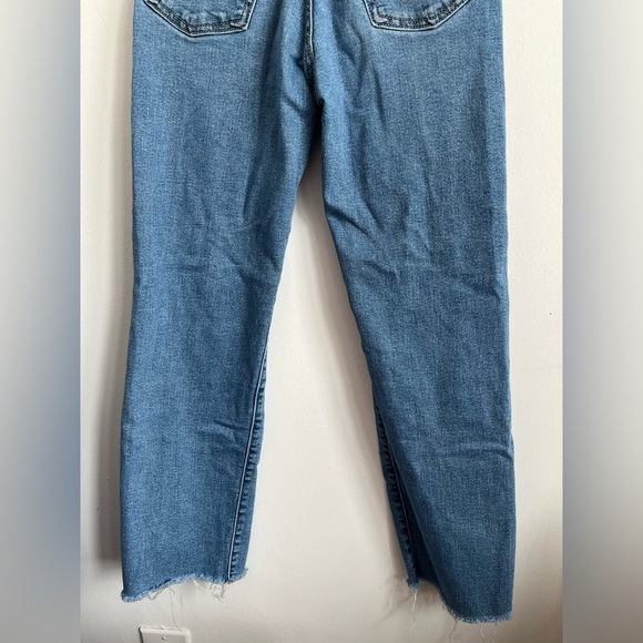 Levi’s Ribcage Straight Crop Light Wash Distressed High Rise Denim Jeans - US 24 - Picture 7 of 8